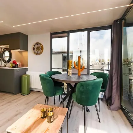 Holiday home Le Belle Vie *